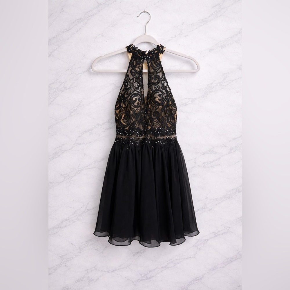 Bella Barnett Black Lace Halter Dress — New With Tags